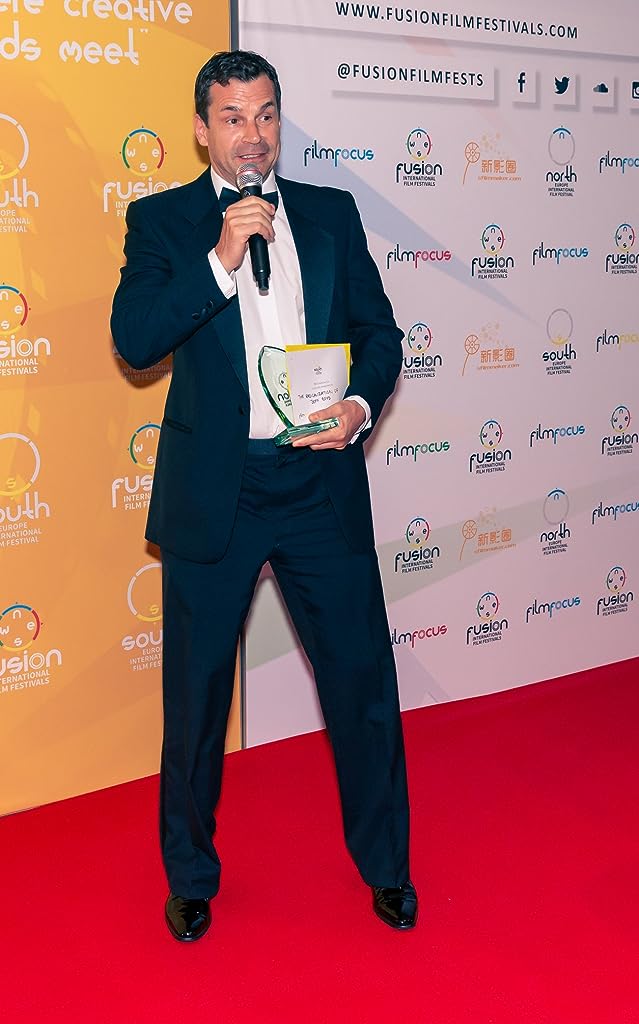 Фото - : 639x1024 / 71 Кб