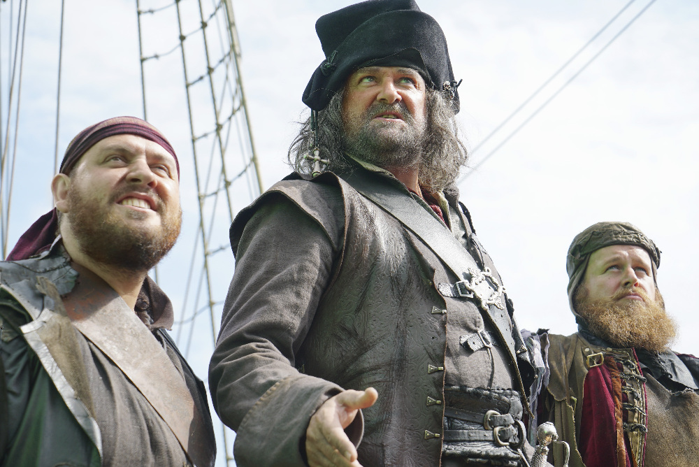 Фото - : 1000x668 / 309 Кб