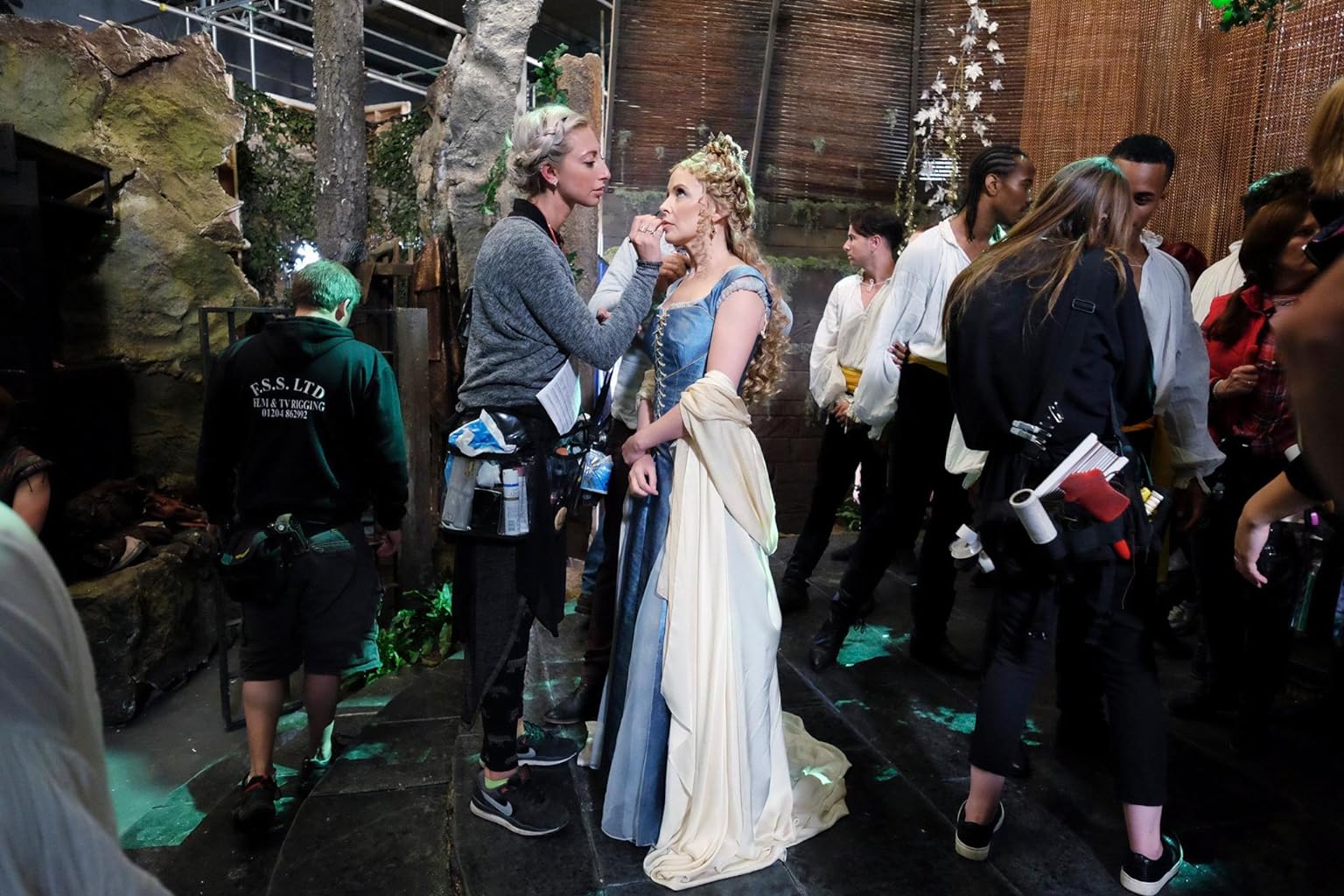 Фото - : 1536x1024 / 213 Кб