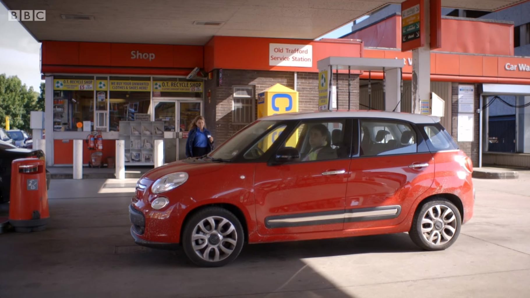 Фото - : 1820x1024 / 139 Кб