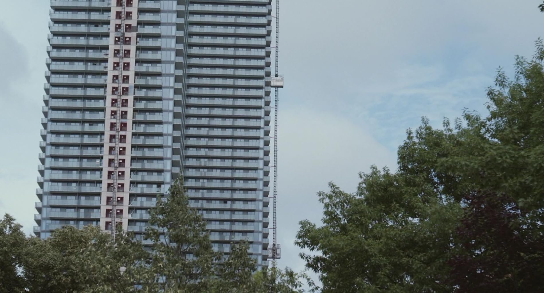 Фото - : 1898x1024 / 174 Кб