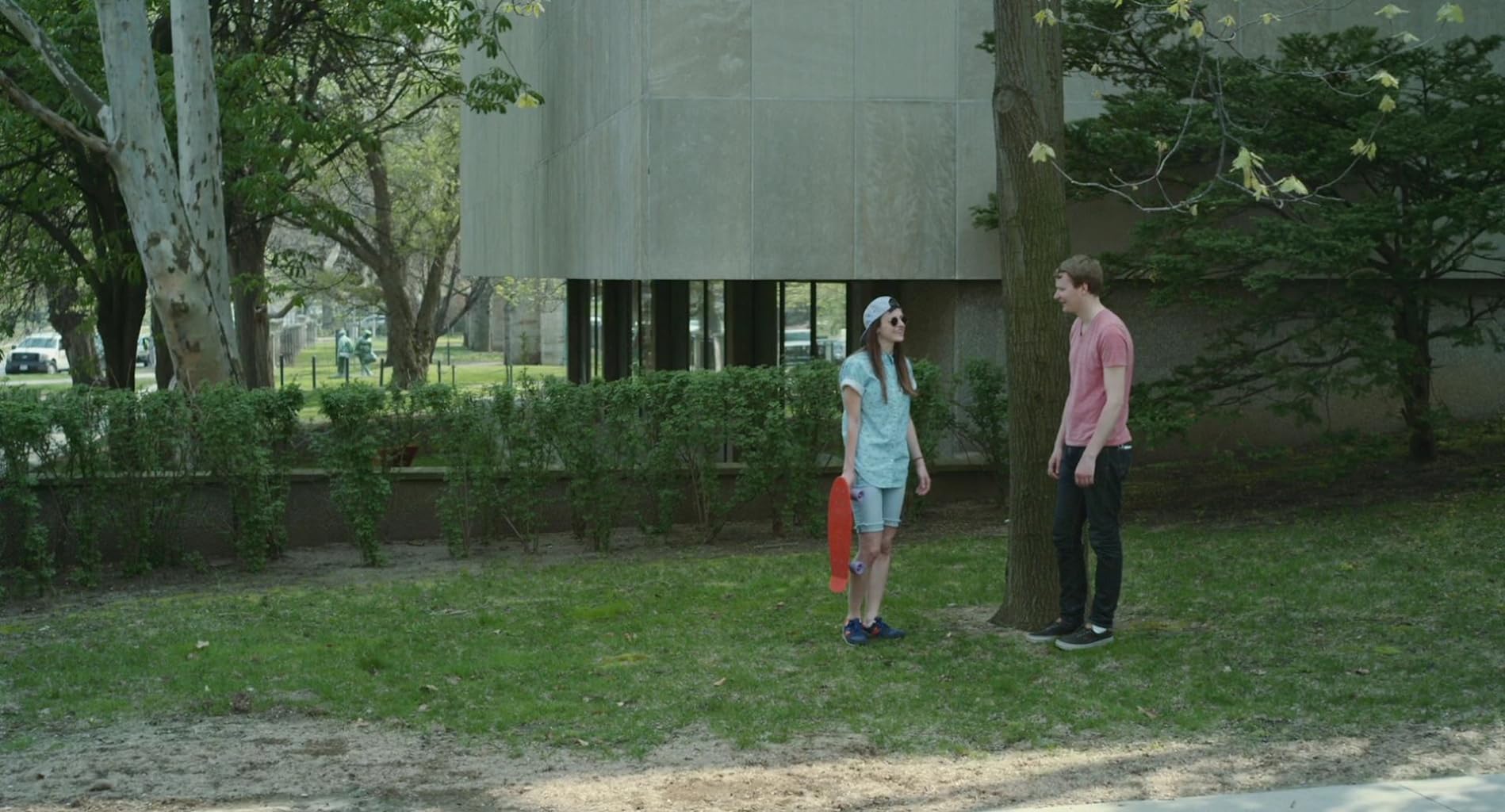 Фото - : 1898x1024 / 208 Кб