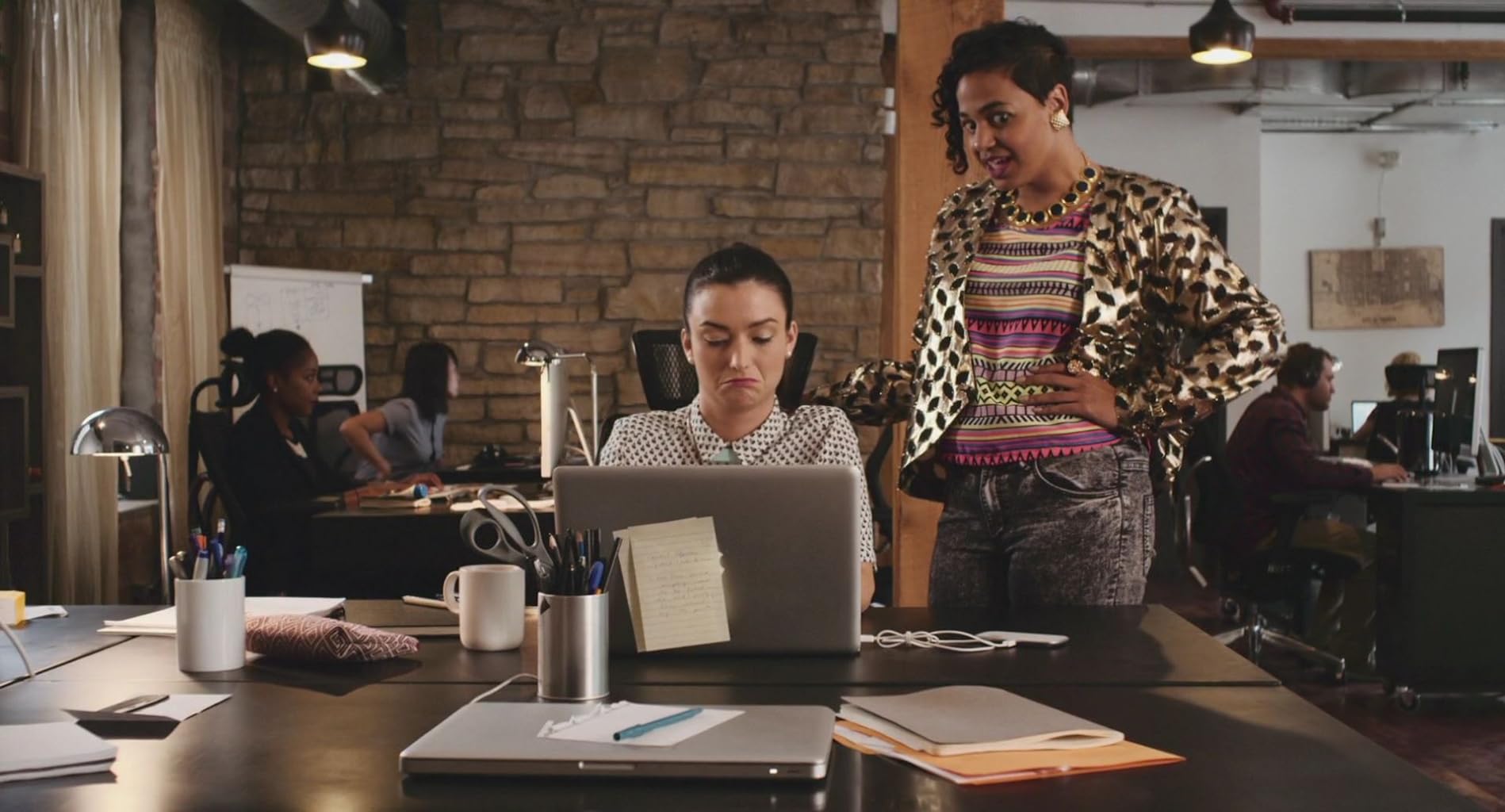 Фото - : 1898x1024 / 156 Кб