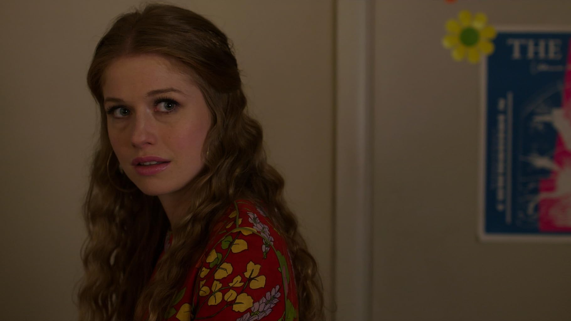 Фото - : 1820x1024 / 66 Кб