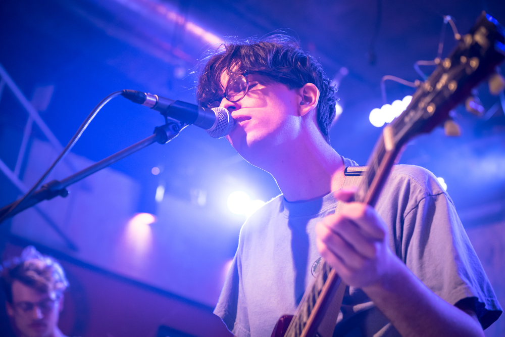 Фото - : 1000x667 / 387 Кб