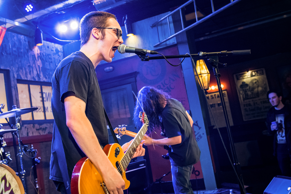 Фото - : 1000x667 / 509 Кб