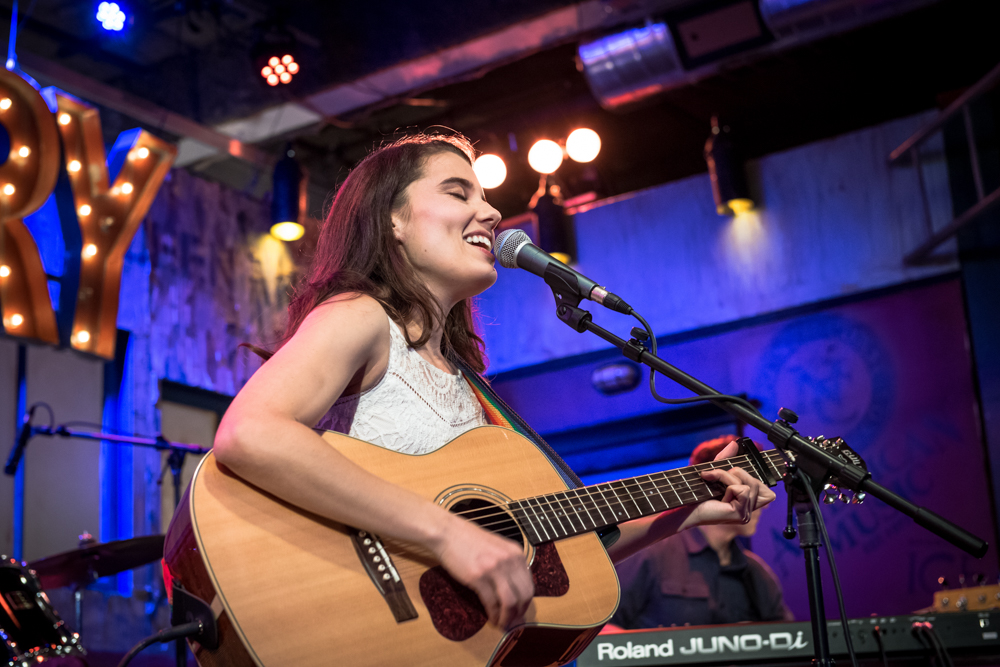 Фото - : 1000x667 / 436 Кб