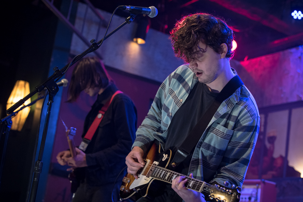 Фото - : 1000x667 / 413 Кб