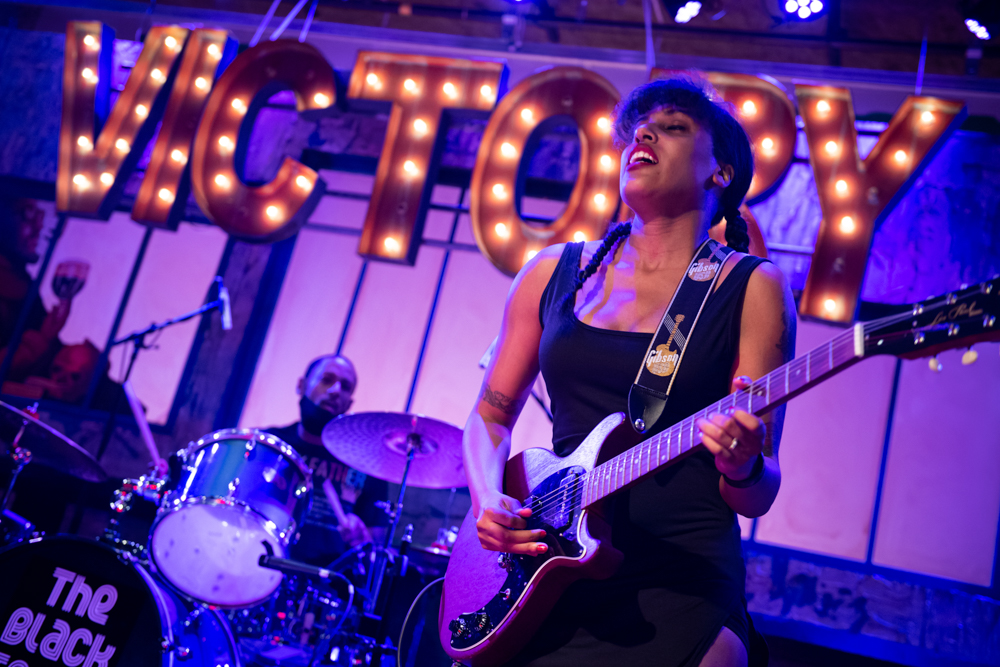 Фото - : 1000x667 / 506 Кб