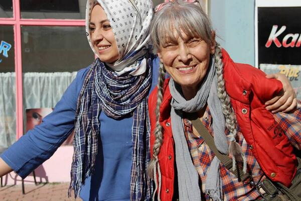 Фото - : 600x400 / 54 Кб