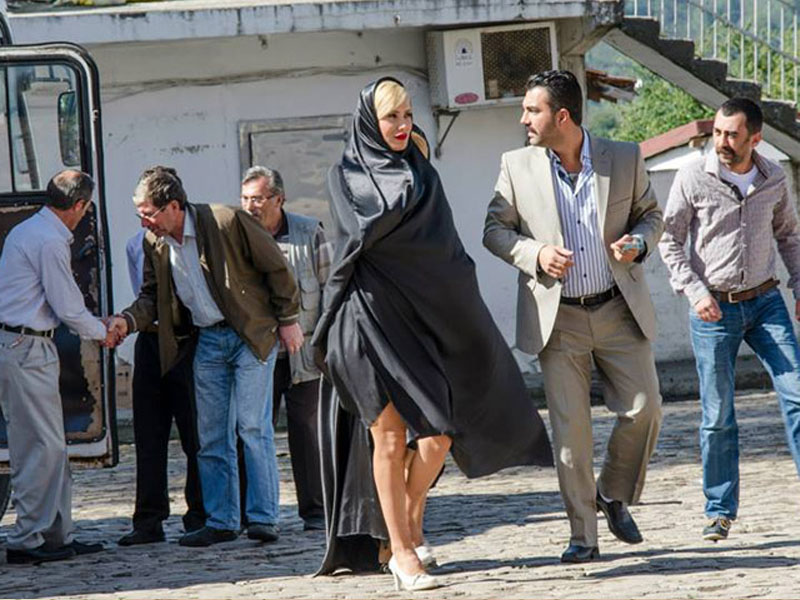 Фото - : 800x600 / 117 Кб