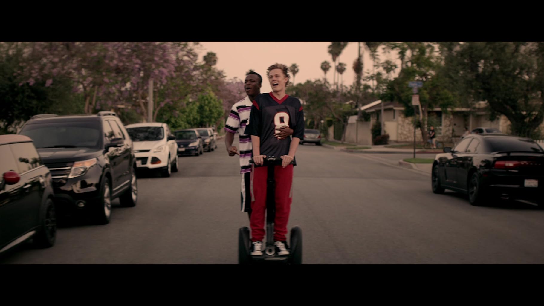 Фото - : 1820x1024 / 100 Кб