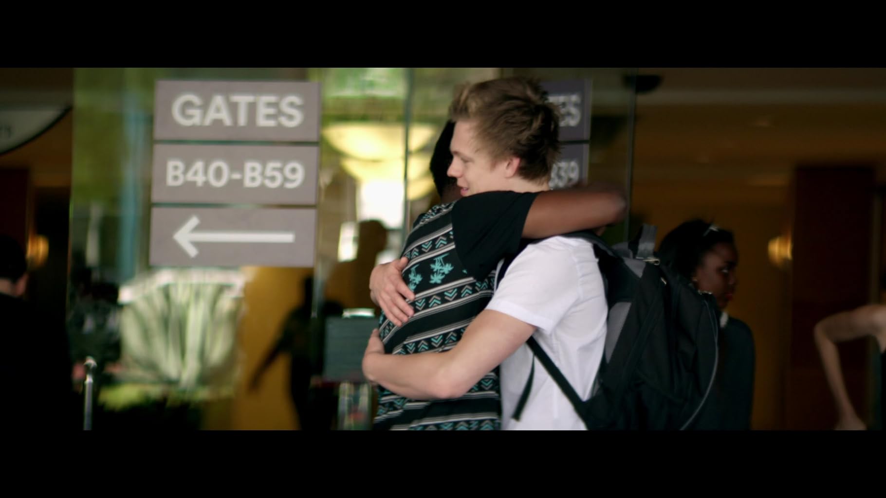 Фото - : 1820x1024 / 81 Кб