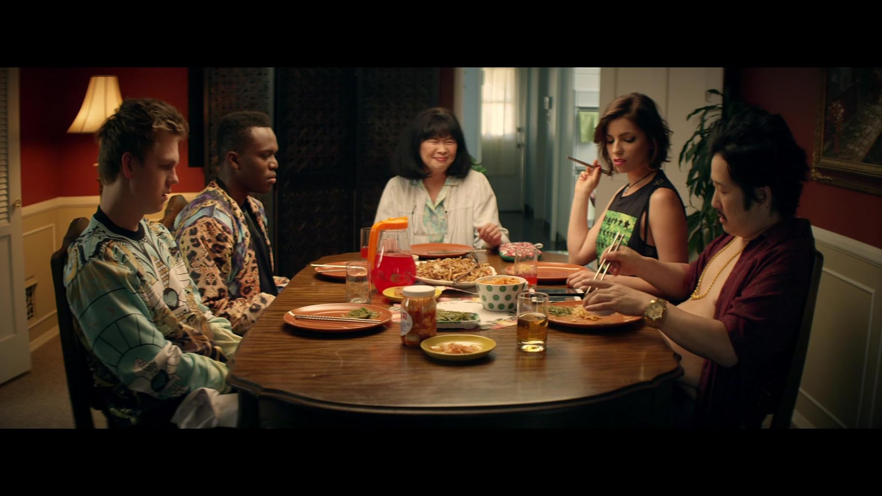 Фото - : 1820x1024 / 122 Кб