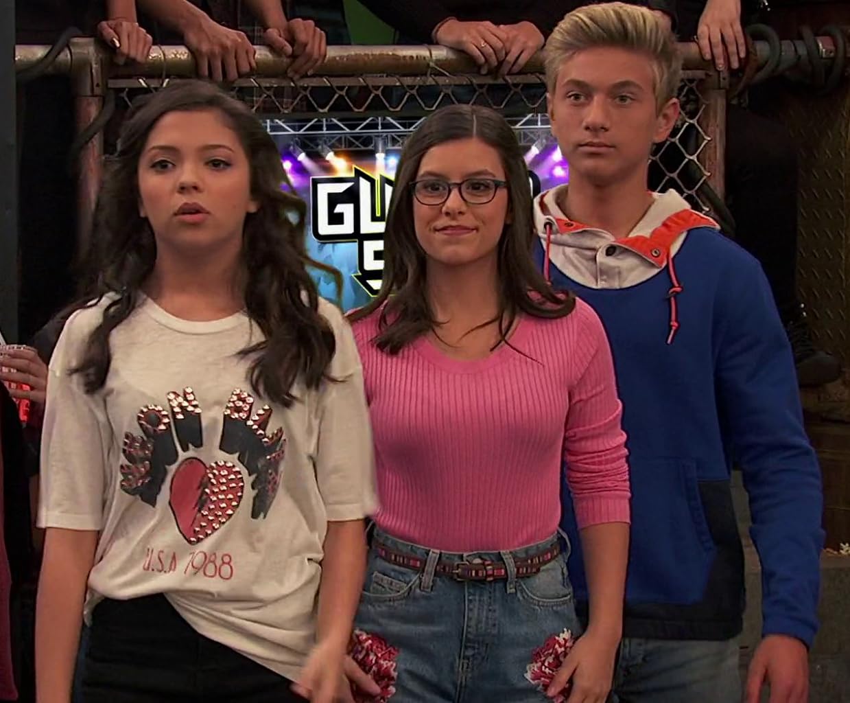 Фото - : 1239x1024 / 122 Кб