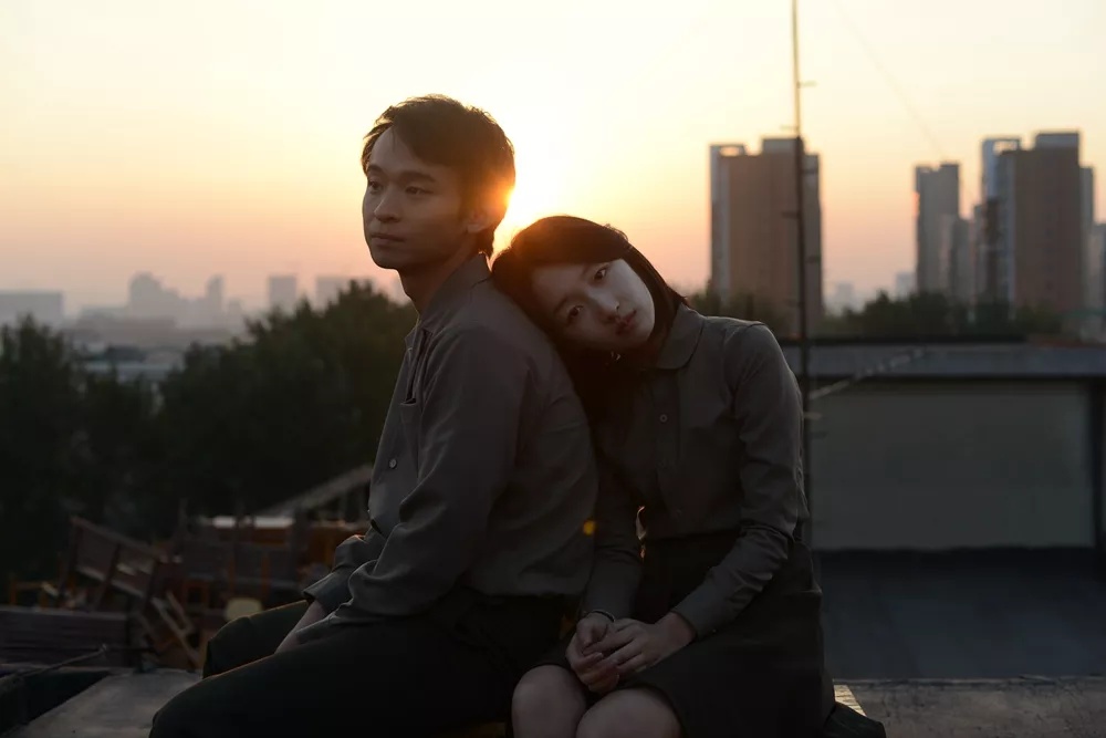 Фото - : 1000x667 / 87 Кб