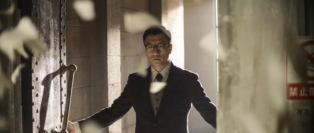 Фото - : 1000x426 / 101 Кб