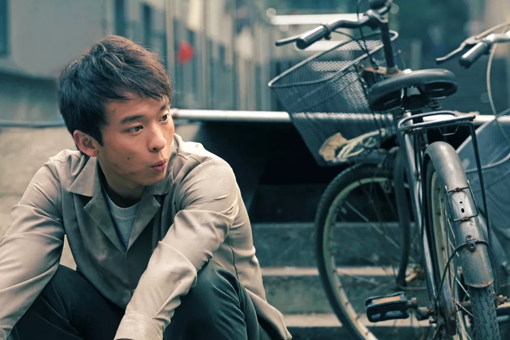 Фото - : 1000x667 / 186 Кб