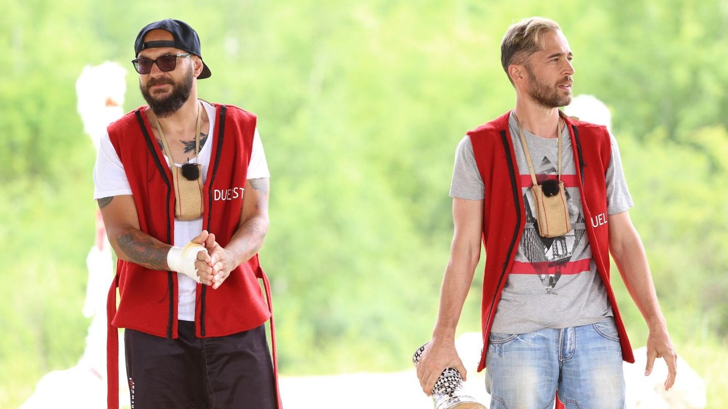 Фото - : 1440x810 / 121 Кб