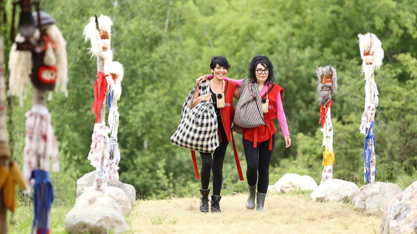 Фото - : 1440x810 / 195 Кб