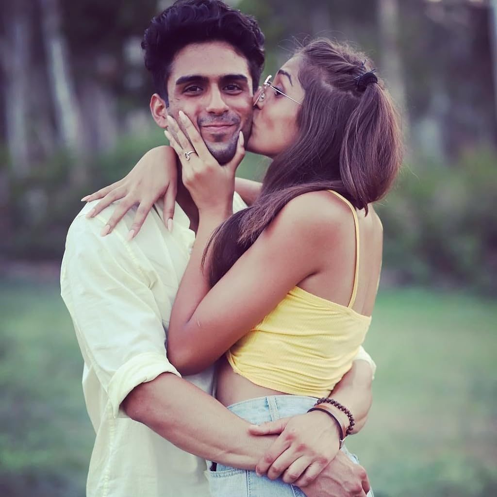 Фото - : 1024x1024 / 81 Кб