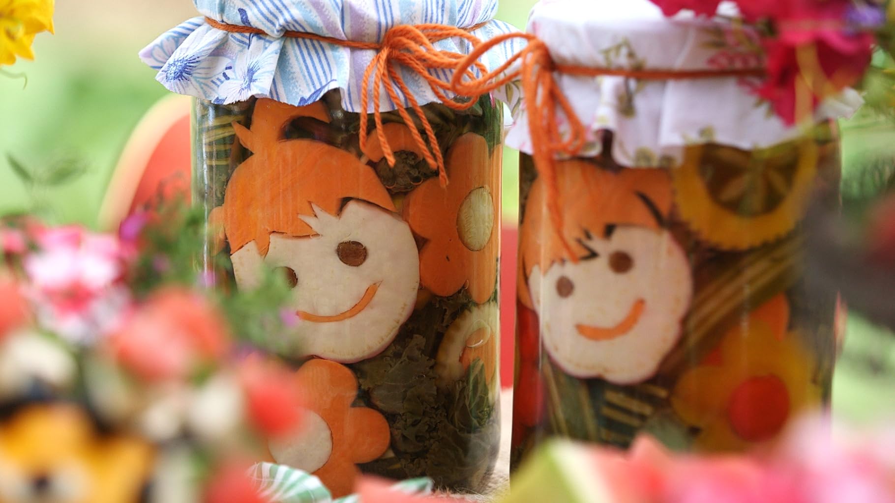 Фото - : 1820x1024 / 143 Кб