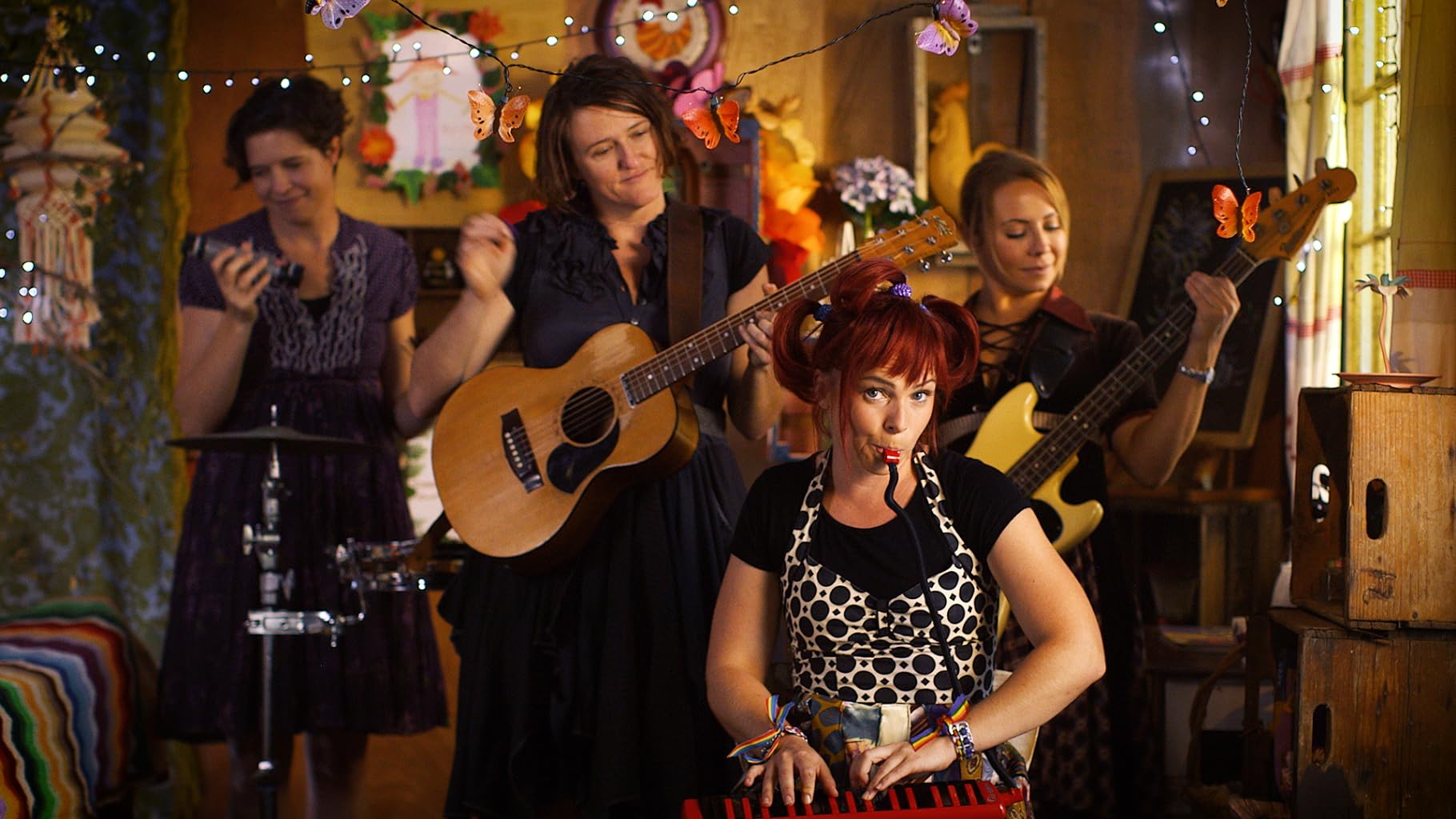 Фото - : 1820x1024 / 191 Кб