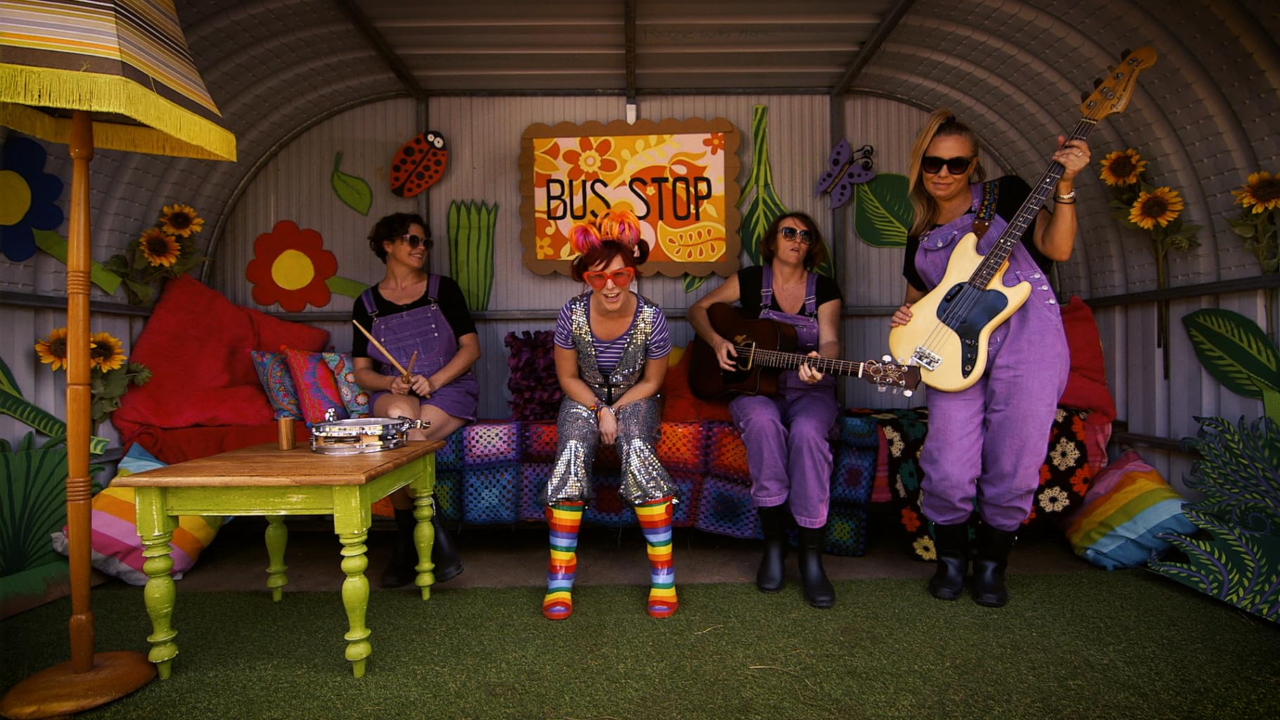 Фото - : 1820x1024 / 260 Кб