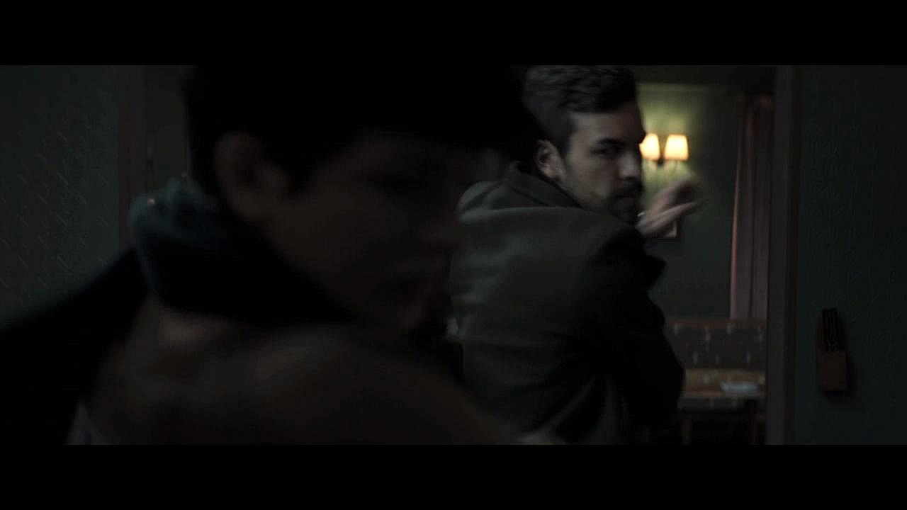 Фото - Невидимый гость: 1280x720 / 53 Кб