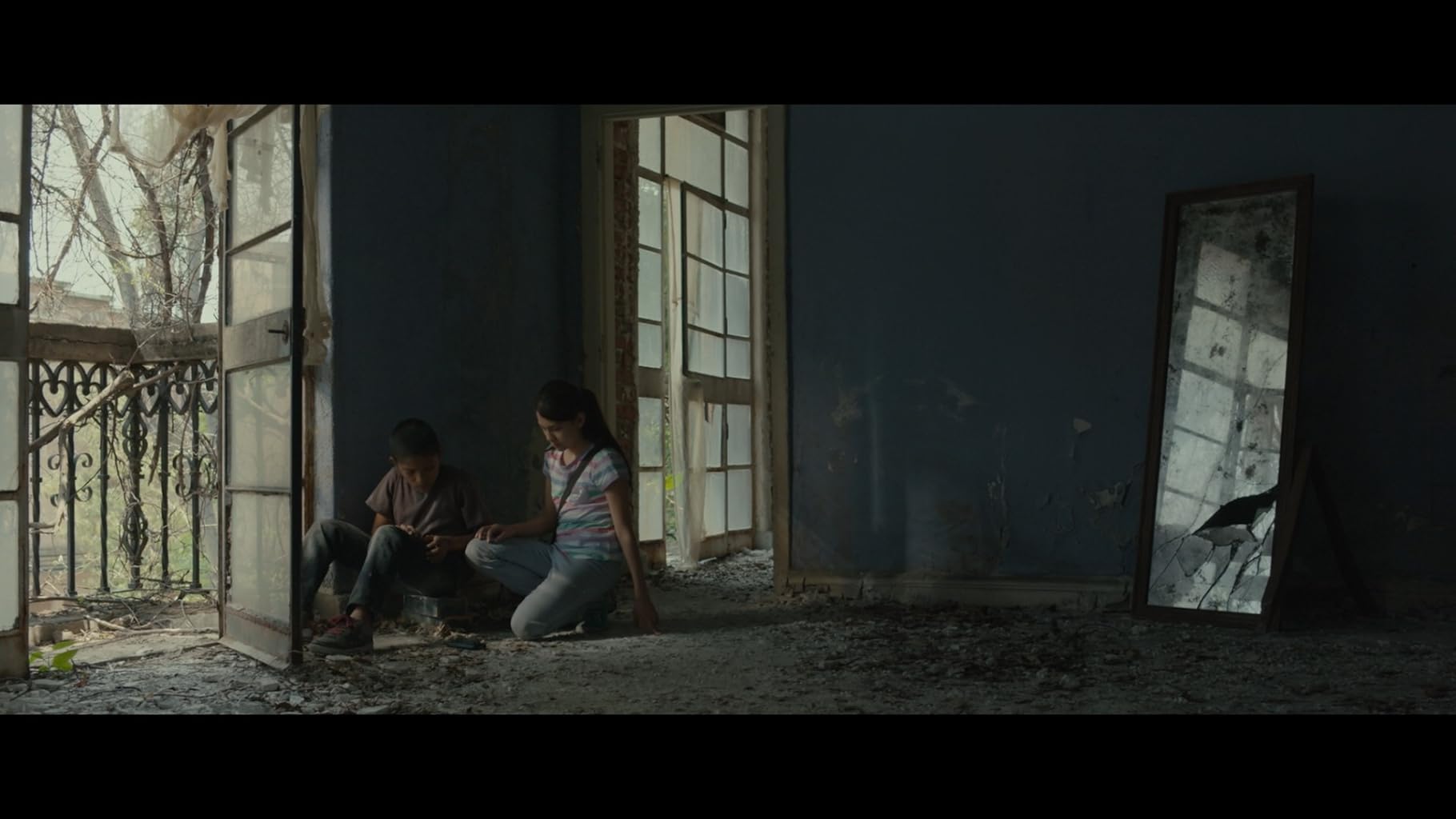 Фото - Тигры не боятся: 1820x1024 / 109 Кб