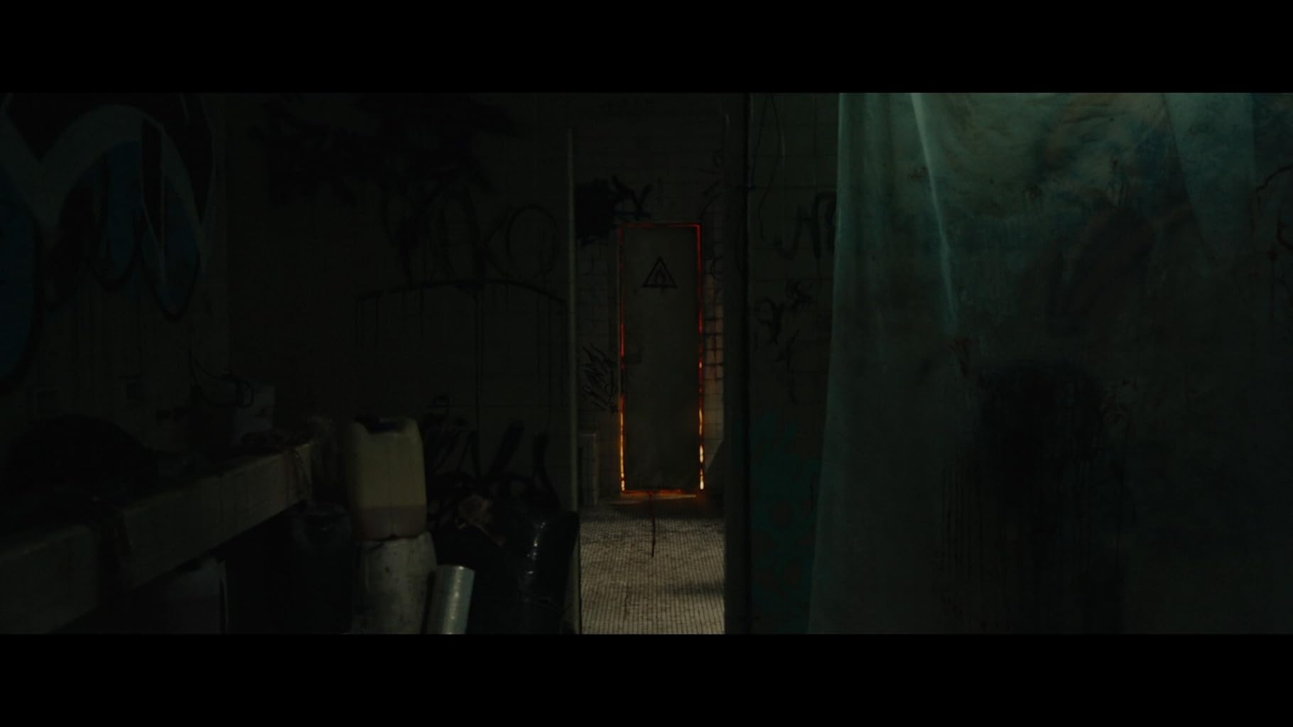 Фото - Тигры не боятся: 1820x1024 / 45 Кб