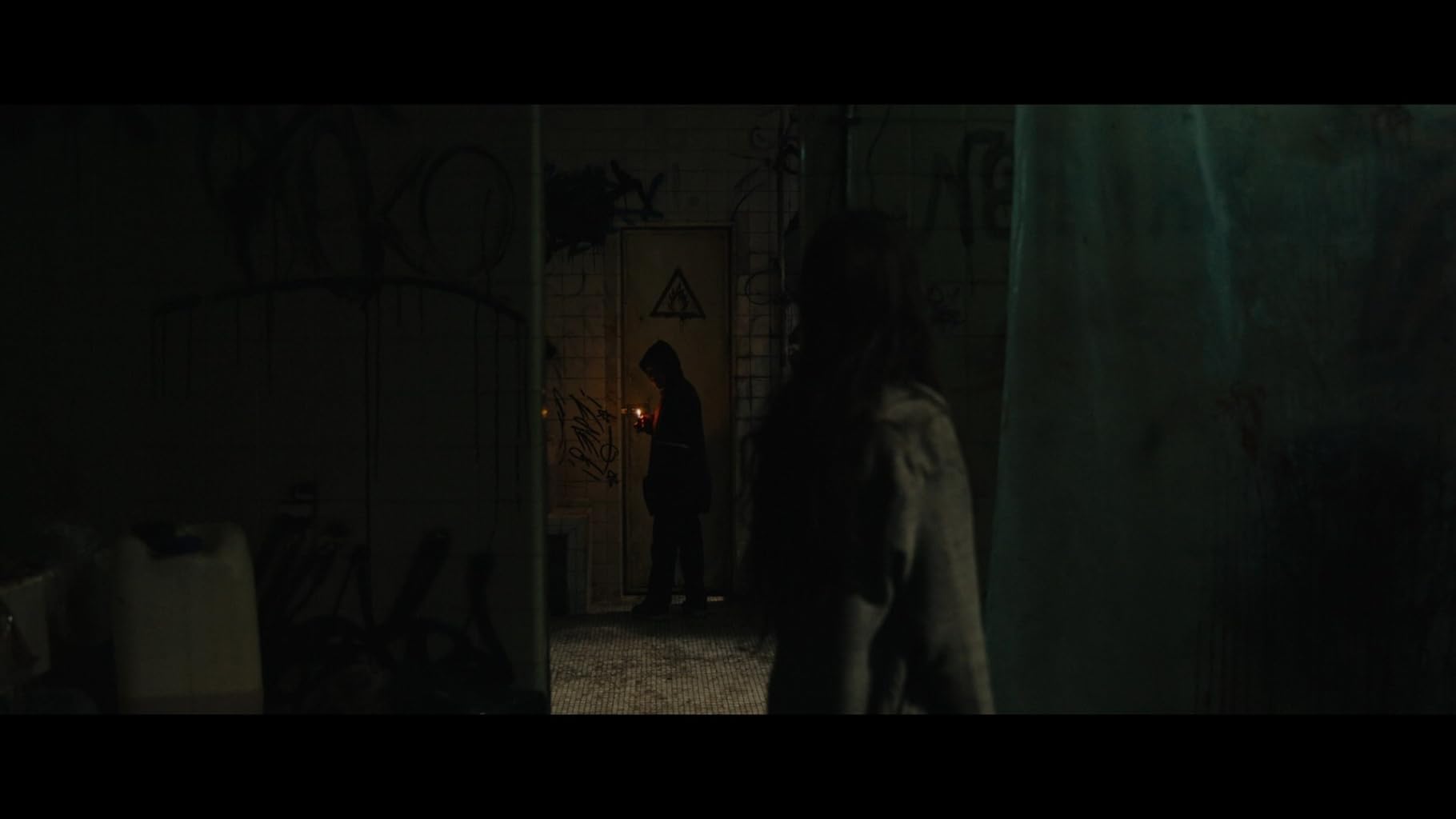 Фото - Тигры не боятся: 1820x1024 / 42 Кб