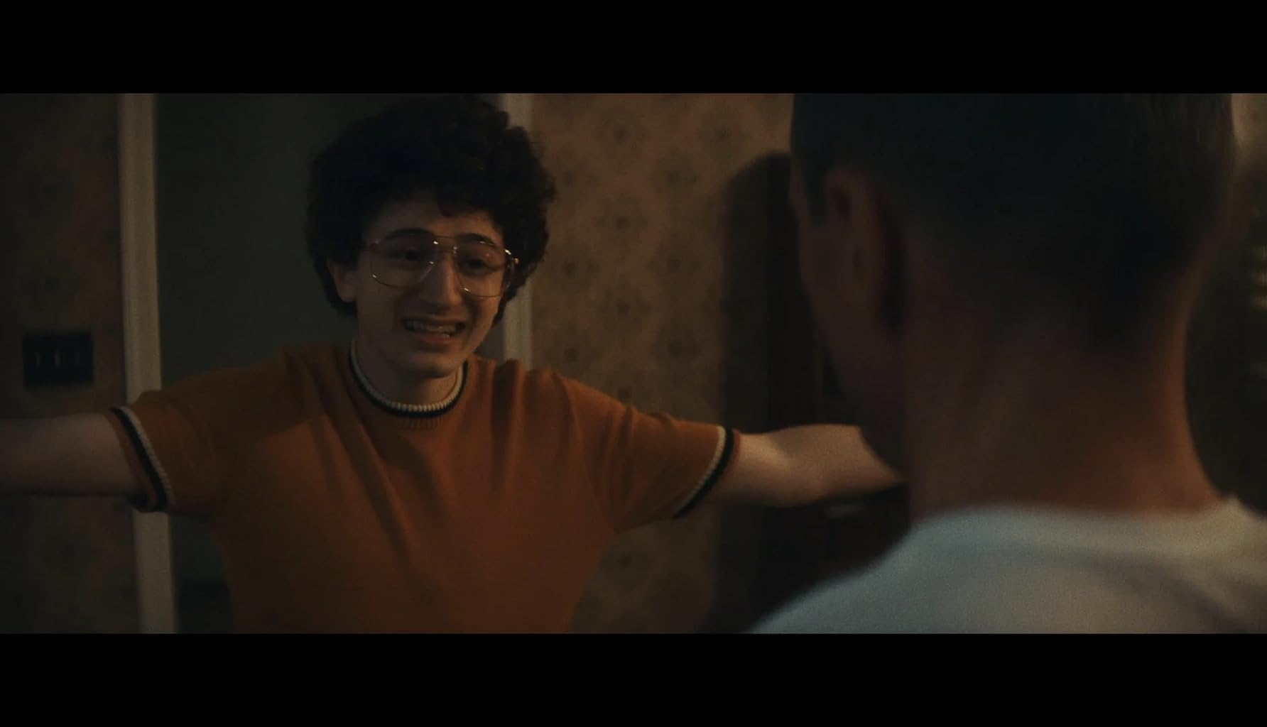 Фото - Странный Эл: 1784x1024 / 47 Кб