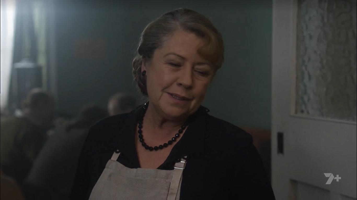 Фото - : 1366x768 / 38 Кб