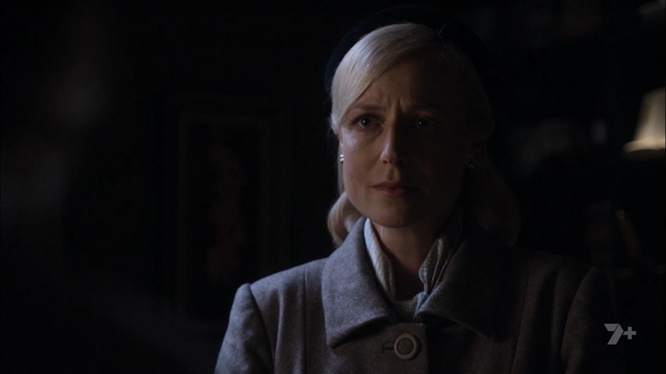 Фото - : 1366x768 / 35 Кб