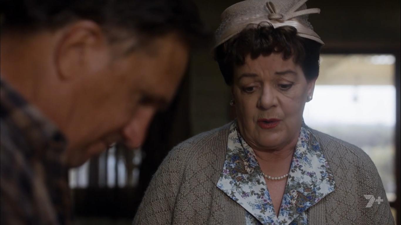 Фото - : 1366x768 / 71 Кб