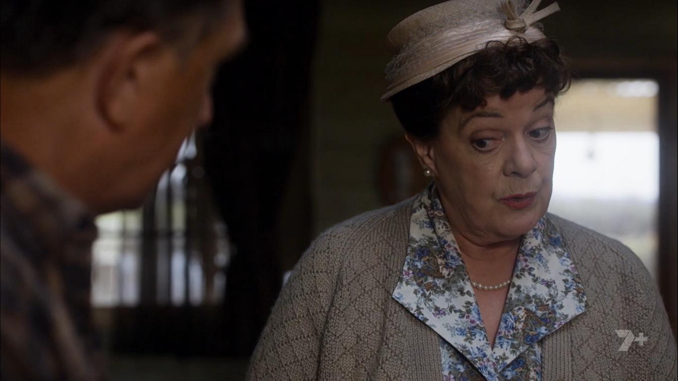 Фото - : 1366x768 / 80 Кб