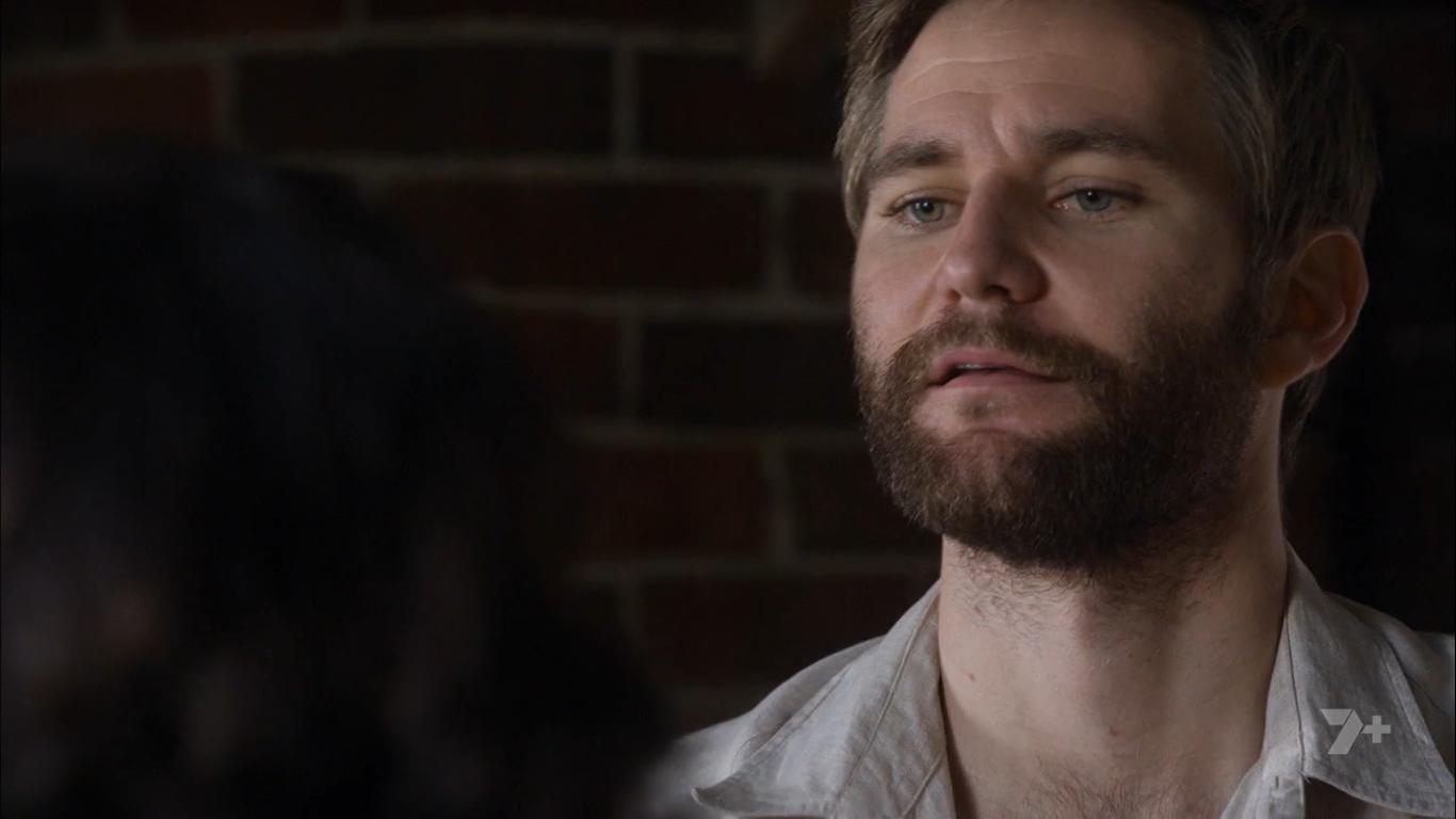 Фото - : 1366x768 / 48 Кб