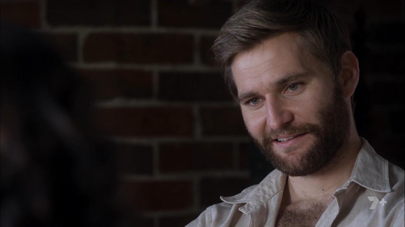 Фото - : 1366x768 / 48 Кб