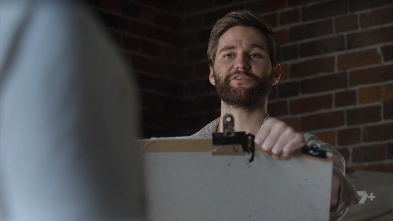 Фото - : 1366x768 / 46 Кб