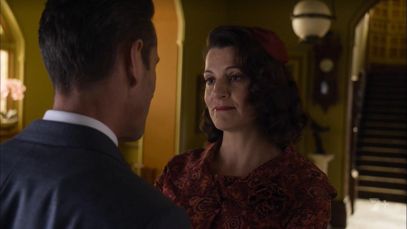 Фото - : 1366x768 / 61 Кб