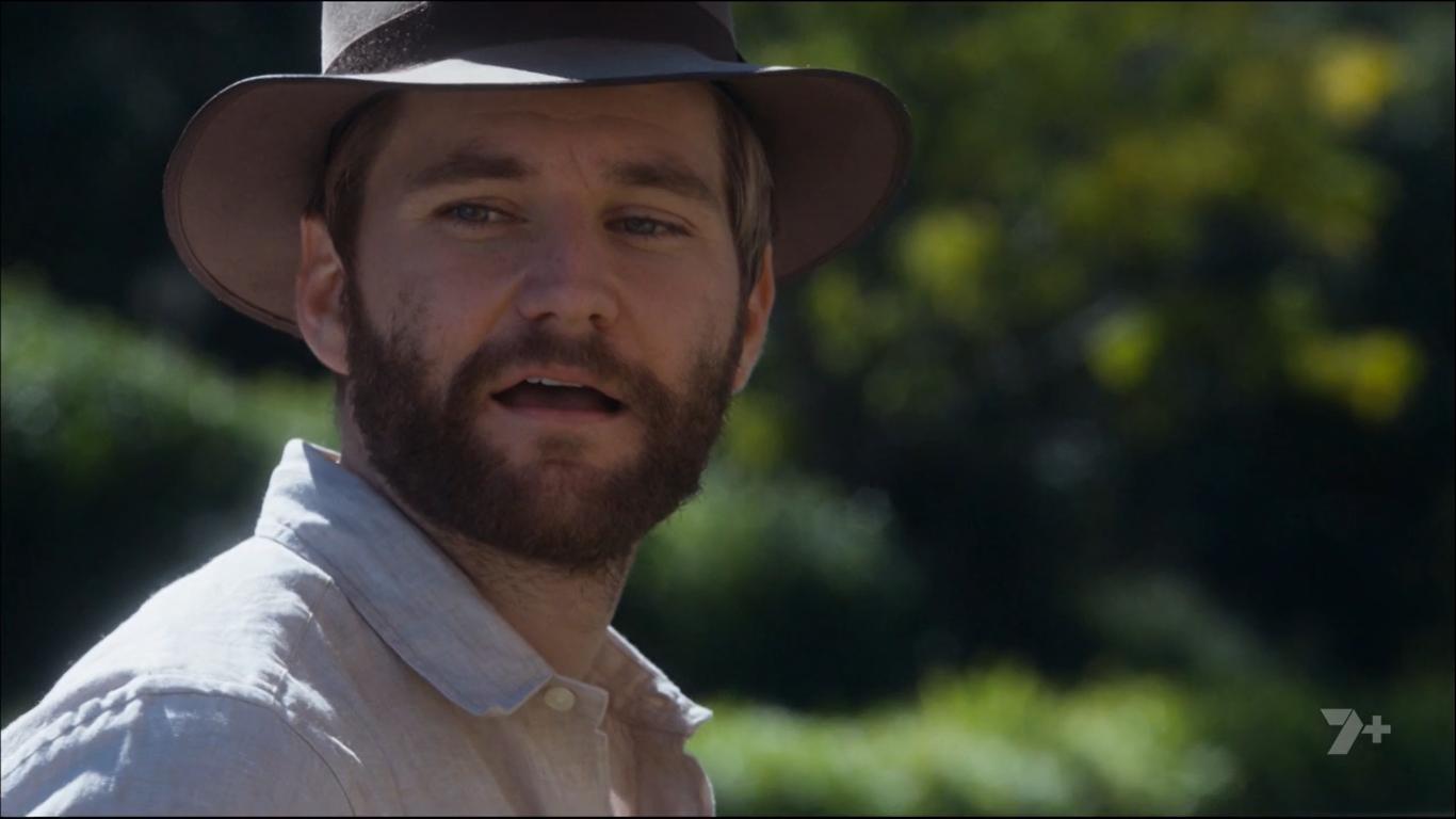 Фото - : 1366x768 / 56 Кб