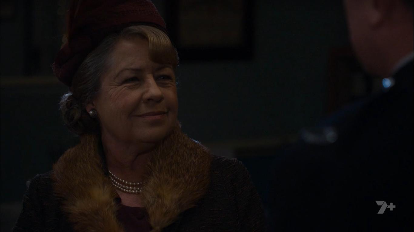 Фото - : 1366x768 / 36 Кб