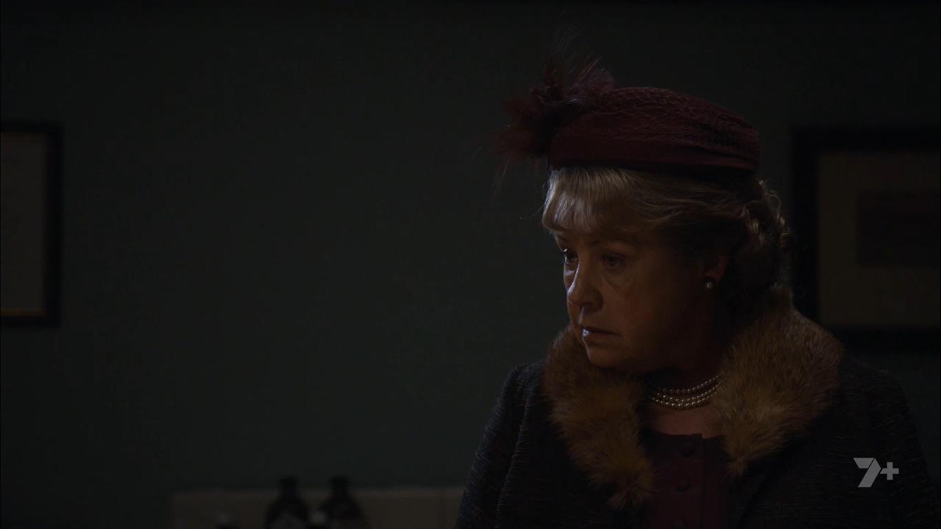 Фото - : 1366x768 / 29 Кб