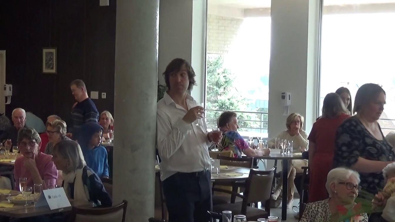 Фото - : 1344x756 / 87 Кб