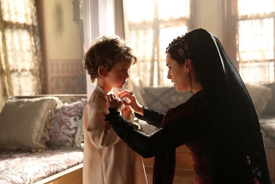 Фото - : 906x606 / 57 Кб