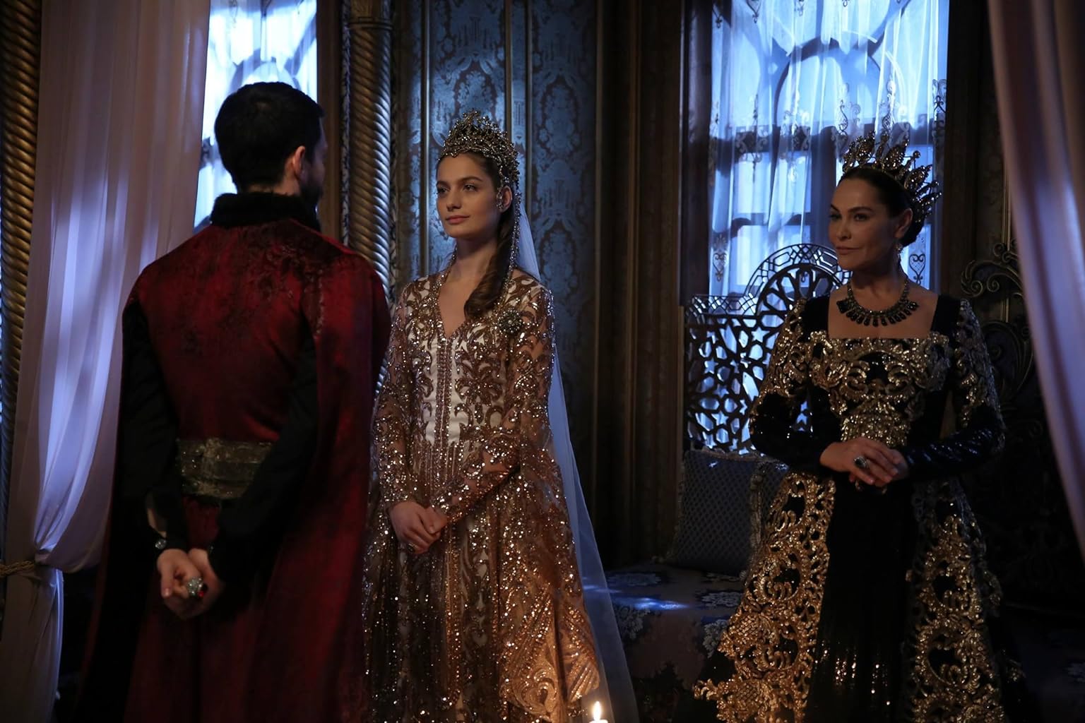 Фото - : 1536x1024 / 178 Кб