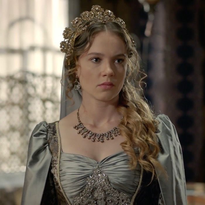 Фото - : 701x702 / 64 Кб