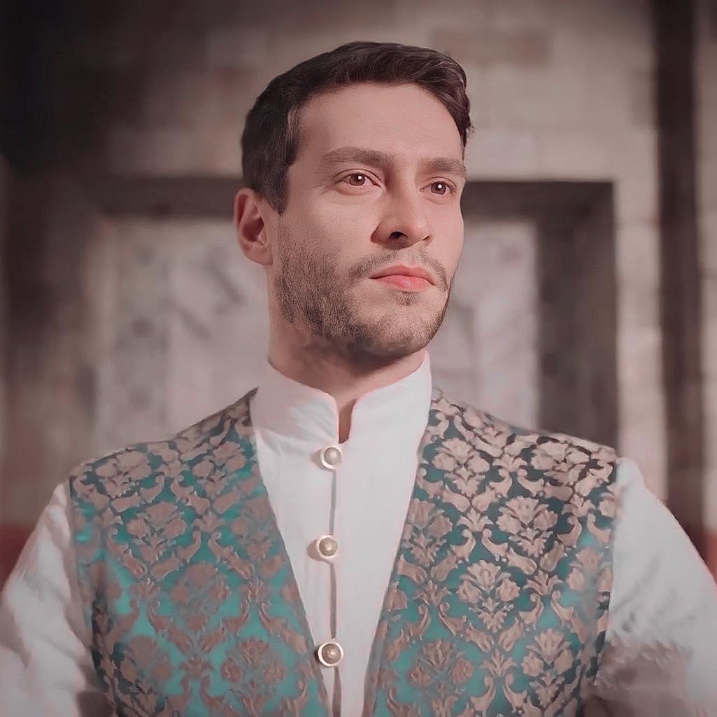 Фото - : 1025x1024 / 83 Кб