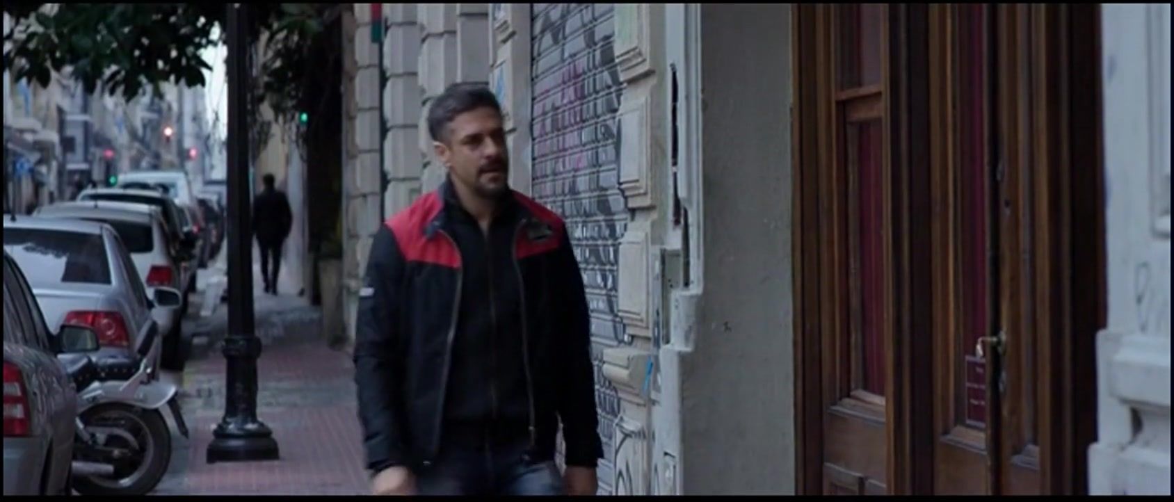 Фото - : 1688x722 / 110 Кб